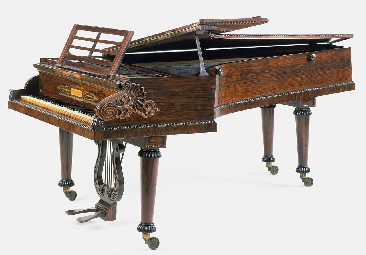 1827 Broadwood & Sons grand piano.
