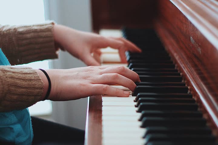 keyboards vs piano - feel of the keys